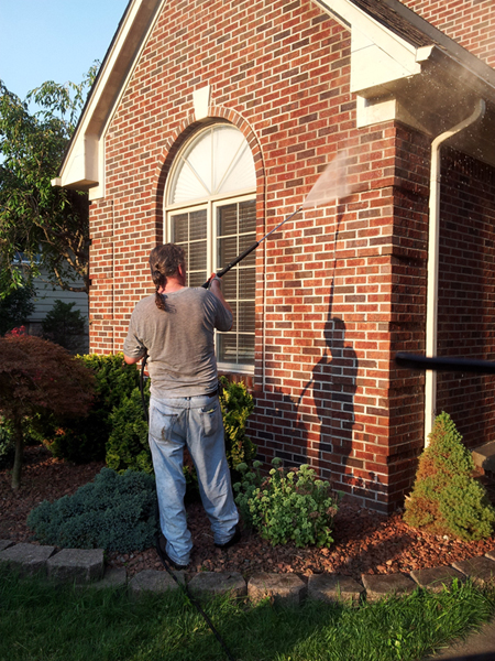 Pressure Washing Farmington Hills, Canton, & Dearborn, MI Areas